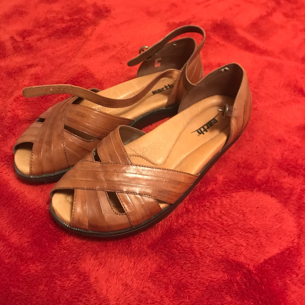 Earth Leather Sandals